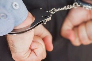 Порядок применения наручников